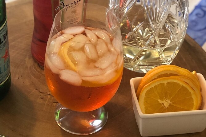 South Beach Cocktails & Bites Tour; Walking Tour Miami Beach - How the cocktails and bites shape the experience
