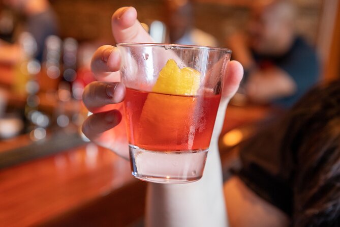 Spirits: New Orleans Cocktail & Ghost Tour - Walking stories between the bars