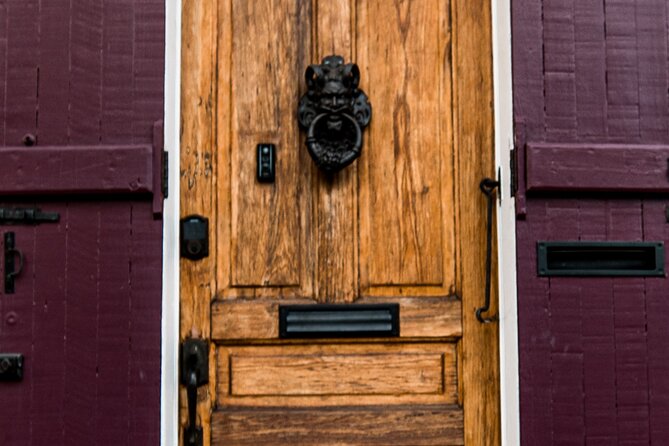 Spirits: New Orleans Cocktail & Ghost Tour - What the $30 ticket really buys you