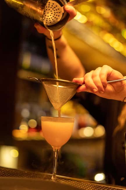 St. Paul Secret Stories Bar Crawl - Hidden Tales & History - Why St. Paul makes a good setting for a crime story
