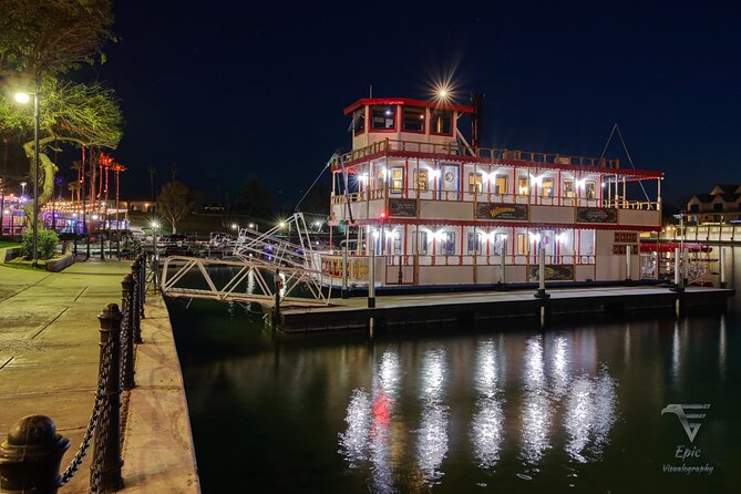 Sunset Cocktail Cruise on Lake Havasu's Paddle Wheeler - Why the Dixie Belle works well at sunset