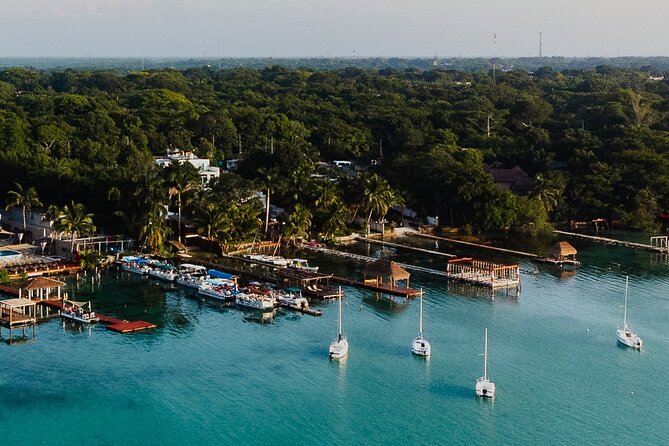 Sunset Sailing Tour in Bacalar with Outdoor Bar and Lunch - Who will enjoy this afternoon on the lagoon