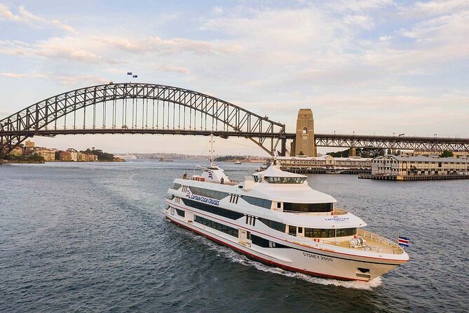 Sydney Cocktail Harbour Bar Cruise with Charcuterie Board - A relaxed way to see Sydney Harbour