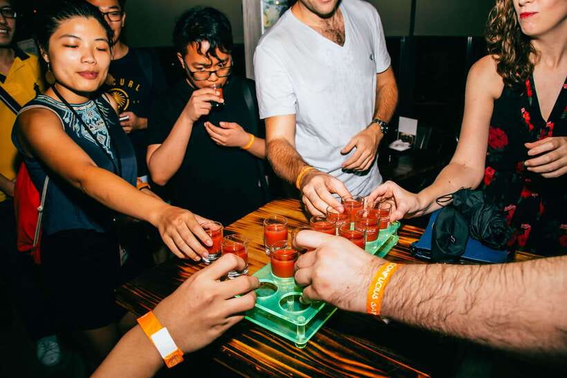 Taipei Nightlife: Taipei Pub Crawls (2 Different Routes) - Small drawbacks worth weighing