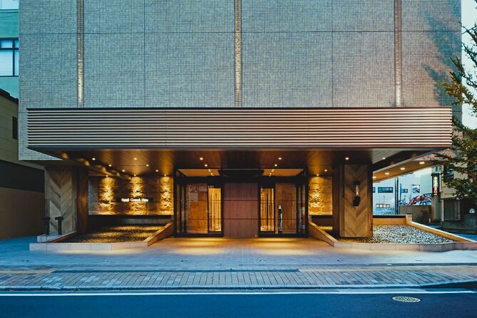 Takasaki Bar-Hopping Tour with Rooftop Bath Hotel Stay - Why Yanagawa-cho makes a better night out than a standard pub crawl