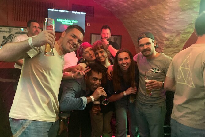 Tallinn Old Town Bar-Hopping - free shots, discounts & club - Ruddy Baar brings another pub stop
