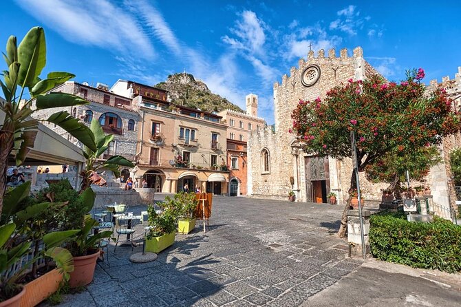 Taormina premium food & wine tour at rooftops and upscale bars - Walking, Weather, and Practical Comfort