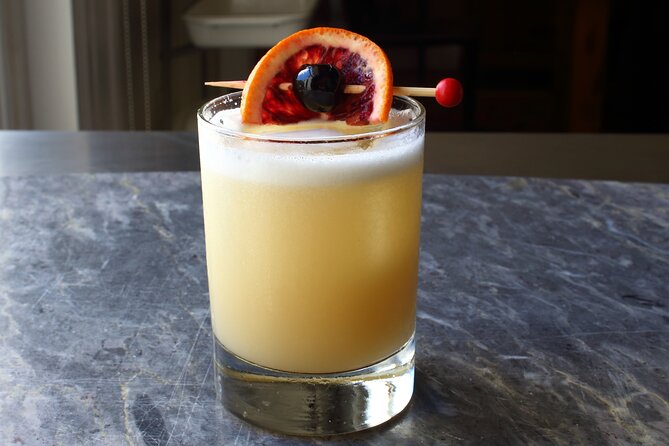 The Art of Italian Aperitivo: A Hands-on Cocktail Class - Learning dosage, shaking, and pouring