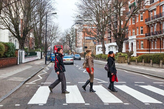 The Beatles and a Secret pub - Key points at a glance