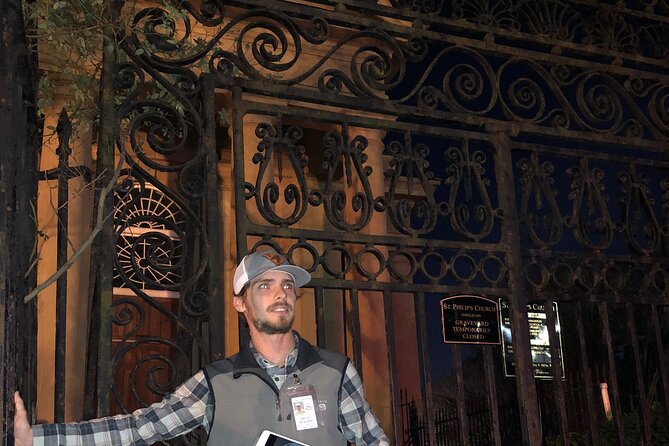 The Charleston Boo Hag and Brews Ghost and Bar Tour - Starting at Tommy Condon’s at 8 p.m.