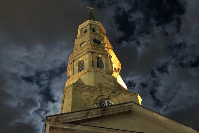 The Charleston Boo Hag and Brews Ghost and Bar Tour - Graveyards near Circular Congregational Church