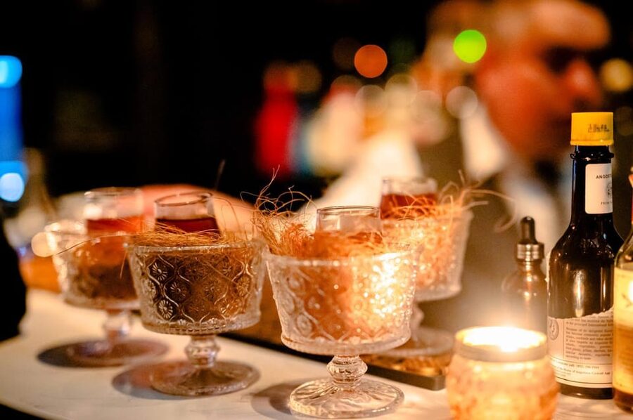 The NYC Speakeasy Adventure: A Tipsy Trip Through History - Three secret bars, one useful New York history lesson