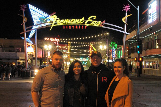 The Weird, Wacky Fremont Bar Experience with Cocktails and Photos - Why this Fremont Street tour feels different