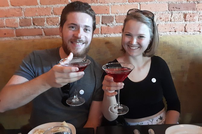 Thirsty Thursdays Tour (cocktails and appetizers) - Who should book this experience?