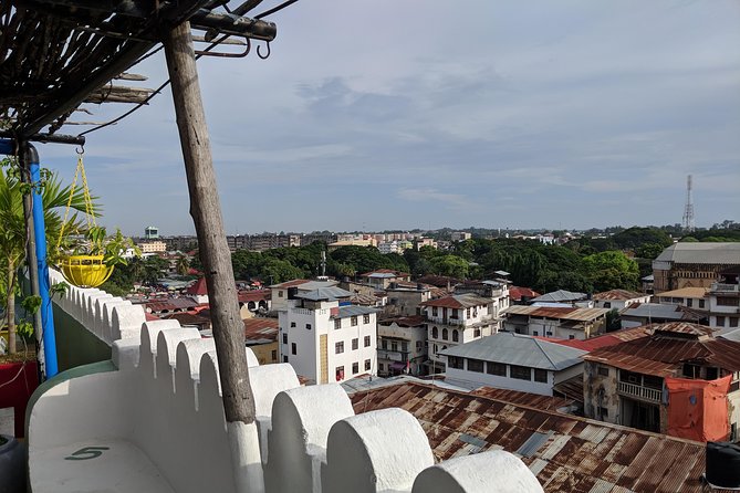 Thrilling Pub Crawl In Zanzibar. Visit 3 Unique Bars - Private flexibility, with a few questions to ask