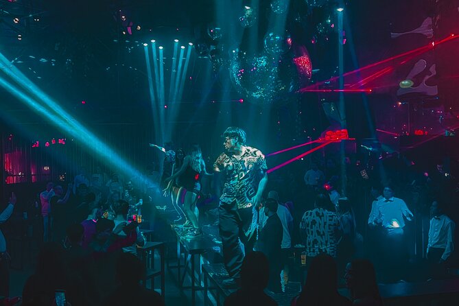 Thursday Night Bar Crawl in Guadalajara Mexico - The guide and the social side