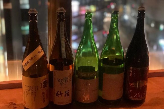 Tokyo Bar Hopping Tour in Shinjuku (All-You-Can-Drink + Dinner) - The guides are a major part of the experience
