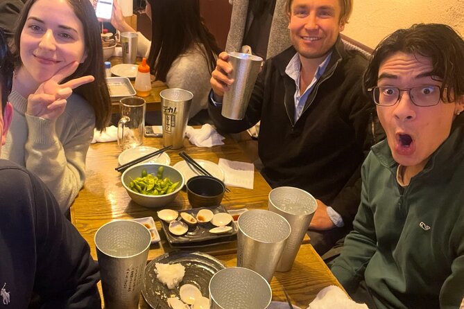 Tokyo Izakaya crawl (A tour of 2 izakayas, 1 bar, and a shrine) - A night walk through Shinjuku, not a checklist of sights