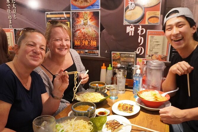 Tokyo : Local Bar and Ramen hopping Tour in Ikebukuro - What the local bar portion adds
