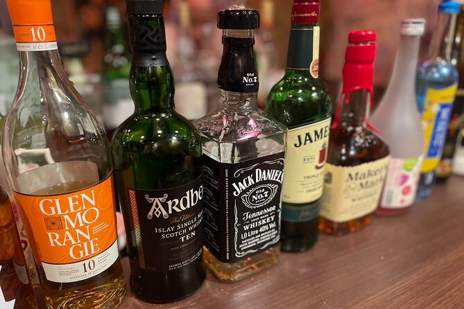 Tokyo: Shinjuku Golden Gai Bar Hopping that only locals know - Practical Details That Affect Your Night