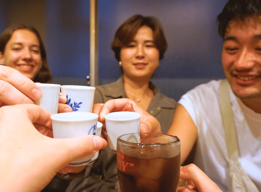 Tokyo: Shinjuku Hidden Japanese Bar Tour (Neon Light City) - Who should book this Shinjuku night out