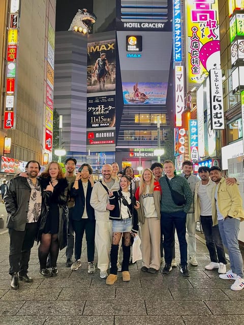 Tokyo: Shinjuku Local Bar and Izakaya Guided Walking Tour - Seeing Kabukicho beyond the neon