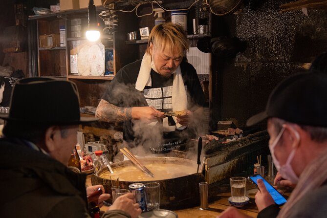 Tokyo: Shinjuku Local Bar & Izakaya Crawl Tour - Guides make the biggest difference