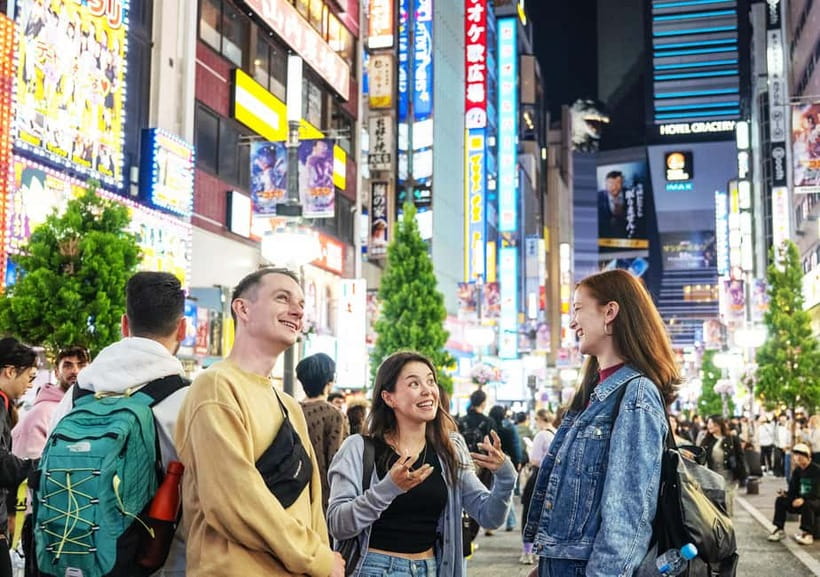 Tokyo: Shinjuku Nightlife & Secret Backstreets Walking Tour - Key points before you book