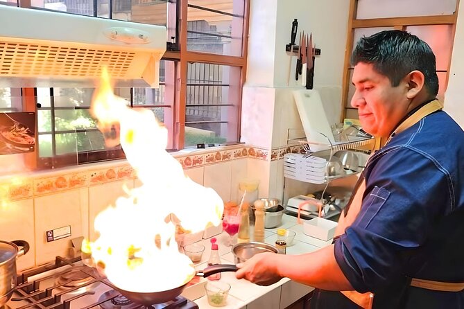 Vegan Peruvian Cooking Class Cocktails and Local Market in Cusco - Making vegan ceviche without fish