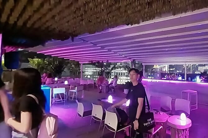 "View" Bangkok Rooftop Bar and Restaurant Dining Package - Arriving above Bangkok’s Fashion District