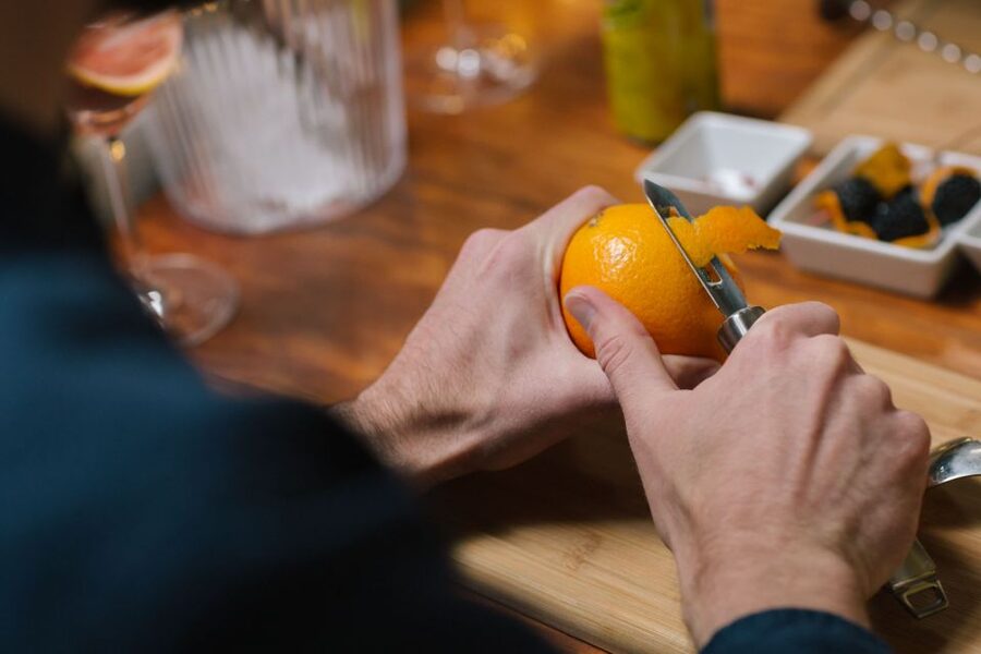 Vila Nova de Gaia: Cocktail Making Workshop - A cocktail class built around Porto flavors