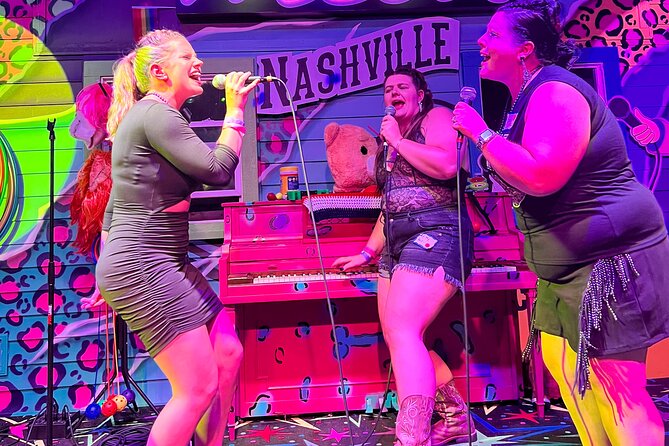 VIP Bar and Club Crawl in Nashville - What happens at the final stop near Printers Alley