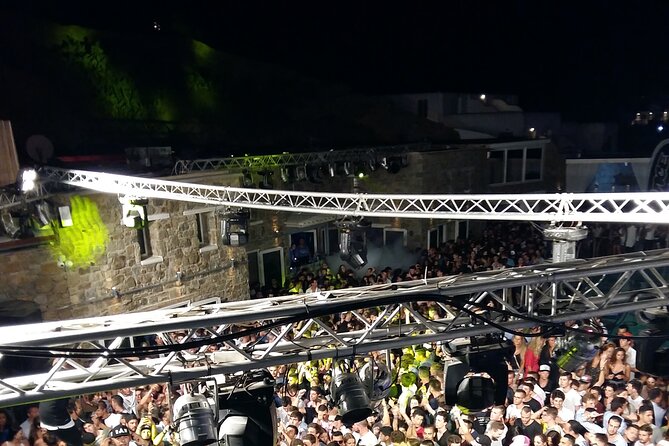 VIP Nightlife and Day Time Reservations from Mykonos - What this Mykonos day really provides