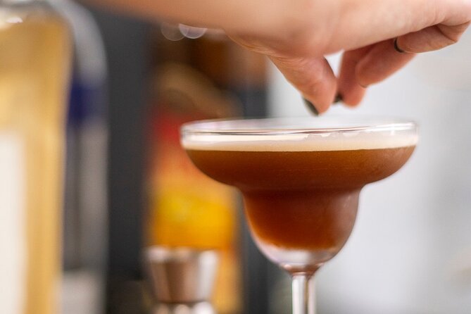 Virtual Experience: Cocktails & Stories From Vietnam - Why the small group limit matters