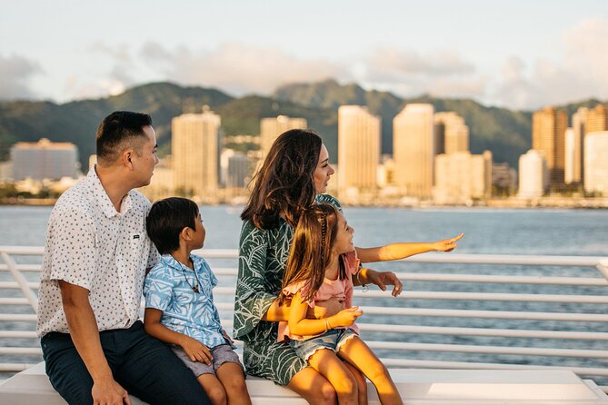 Waikiki Sunset Cocktail Cruise aboard the Majestic by Atlantis - Friday fireworks add extra value