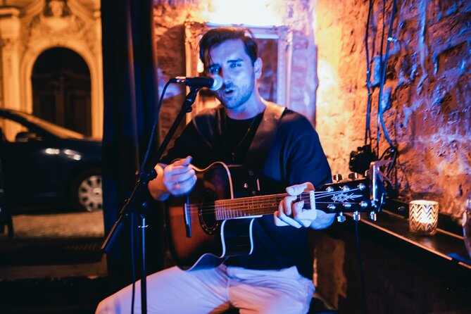 Wednesday Night Live Music and Cocktails Ticket in Kontakt Bar - Seating is the main thing to clarify