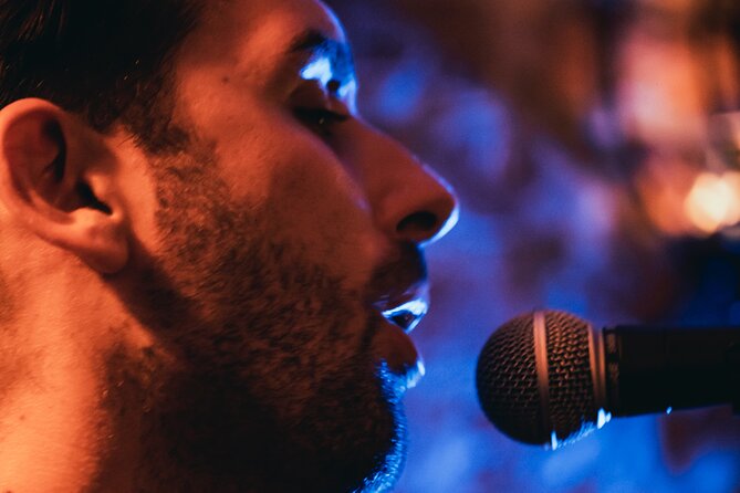 Wednesday Night Live Music and Cocktails Ticket in Kontakt Bar - How the mixed feedback affects your decision