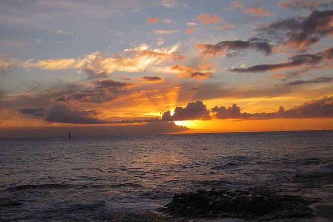 West Oahu Sunset Cocktail Cruise with Appetizers - Drinks and Pupus: Good Value, With Modest Expectations