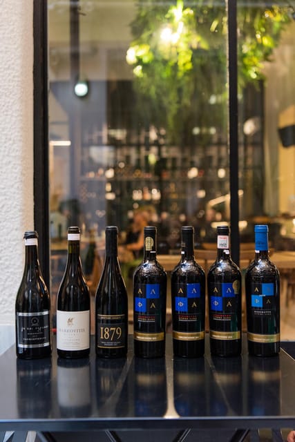 Wine and food pairing in Psyche Wine bar, near Syntagma - A wine stop in the heart of Athens