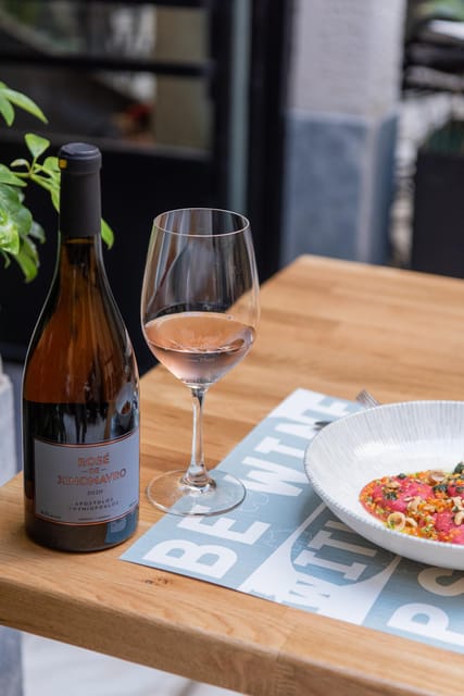 Wine and food pairing in Psyche Wine bar, near Syntagma - Five wines, five chances to understand Greece