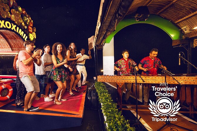 Xoximilco: Boat Fiesta Tour, Tasting, Tequila Bar and Transport - What the five-hour evening looks like