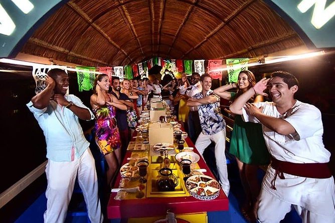 Xoximilco: Boat Fiesta Tour, Tasting, Tequila Bar and Transport - Dinner is part of the fun, not the main reason to come