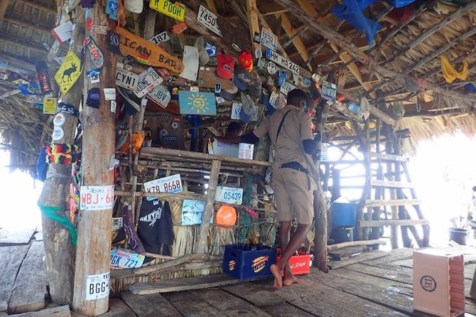 YS Falls and Floyds Pelican Bar - Taking the fishing boat to Floyd’s Pelican Bar