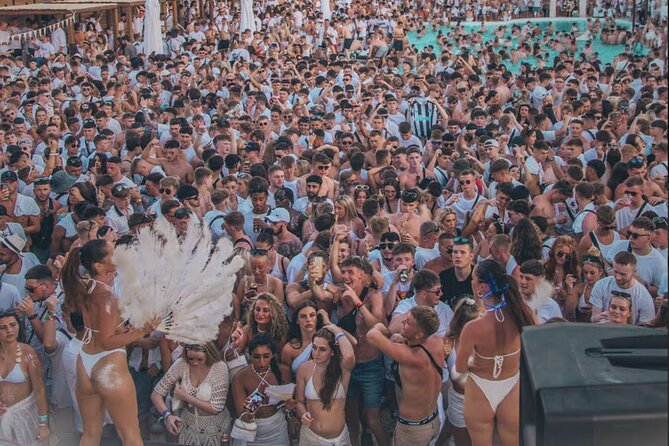 Zante Club Crawl with Free Drinks & VIP Entry - Who will enjoy this most
